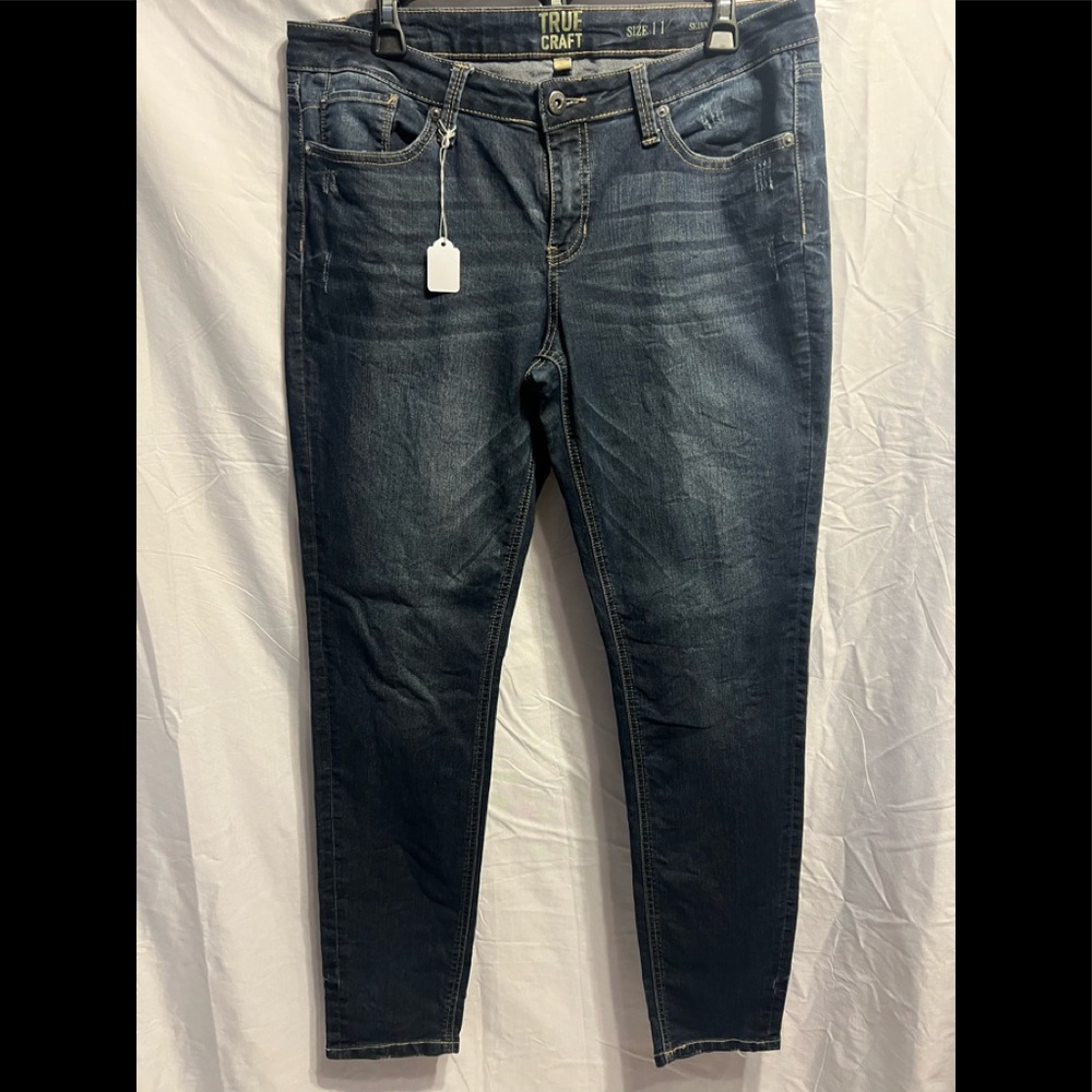 EUC True Craft denim jeans. Size 11.